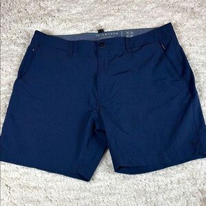 Diamond Supply Co. Men's Navy Shorts, Size 36, 7" Inseam